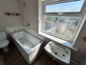 Photo 17- click for photo gallery